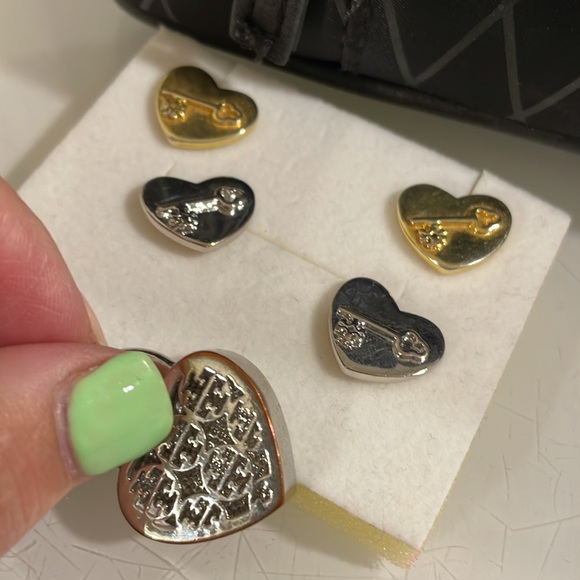 Authentic Tory Burch set : - Picture 6 of 8